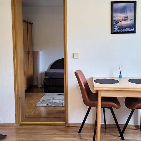 Suhl - Ihre Erholsame Arbeiterwohnung In Zentrumnaehe Extérieur photo